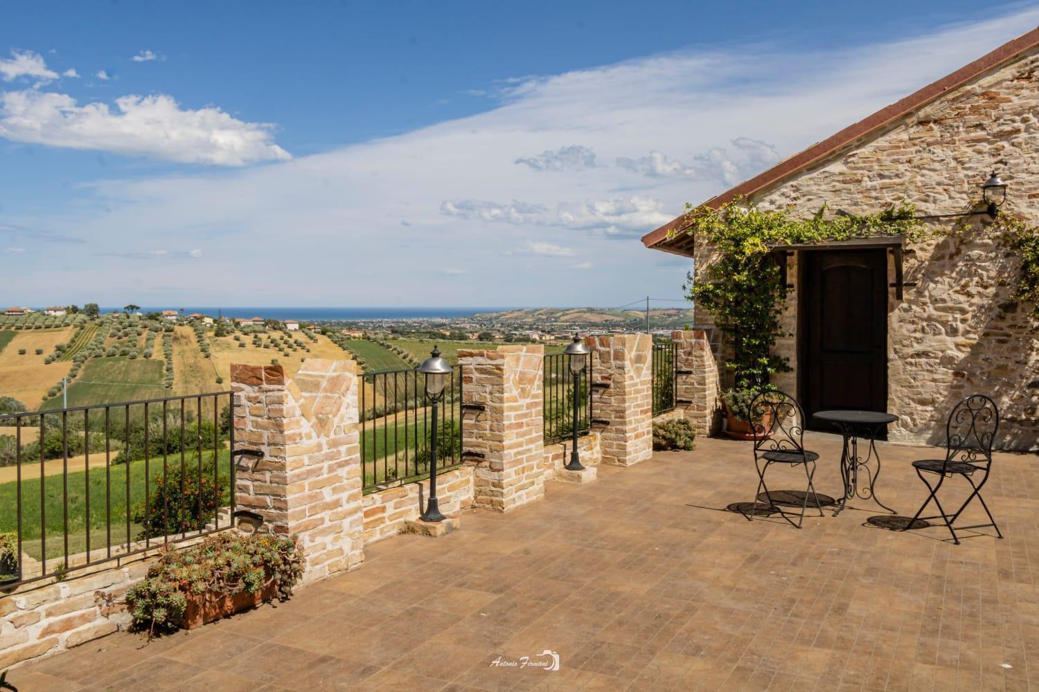 Castello Di Petecciano B&B Мошано-Сант'Анджело Экстерьер фото